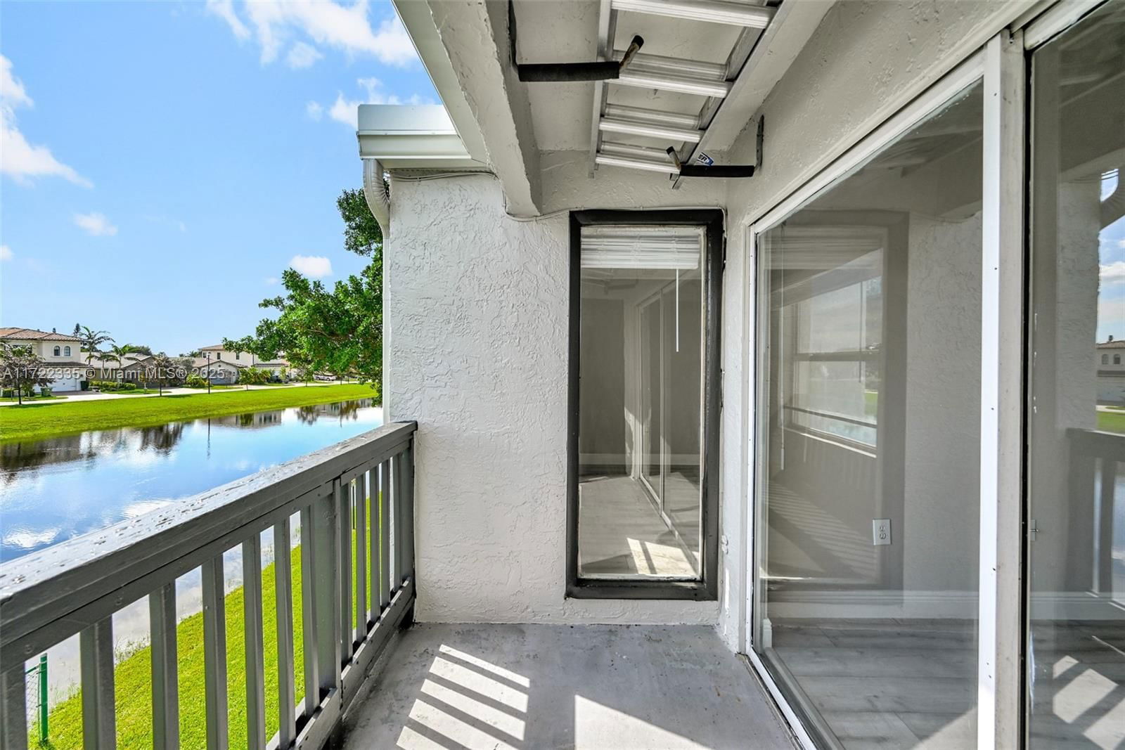 Real estate property located at 385 113 WAY #385, Broward, Fairway Greens Condo Homes, Hollywood, FL