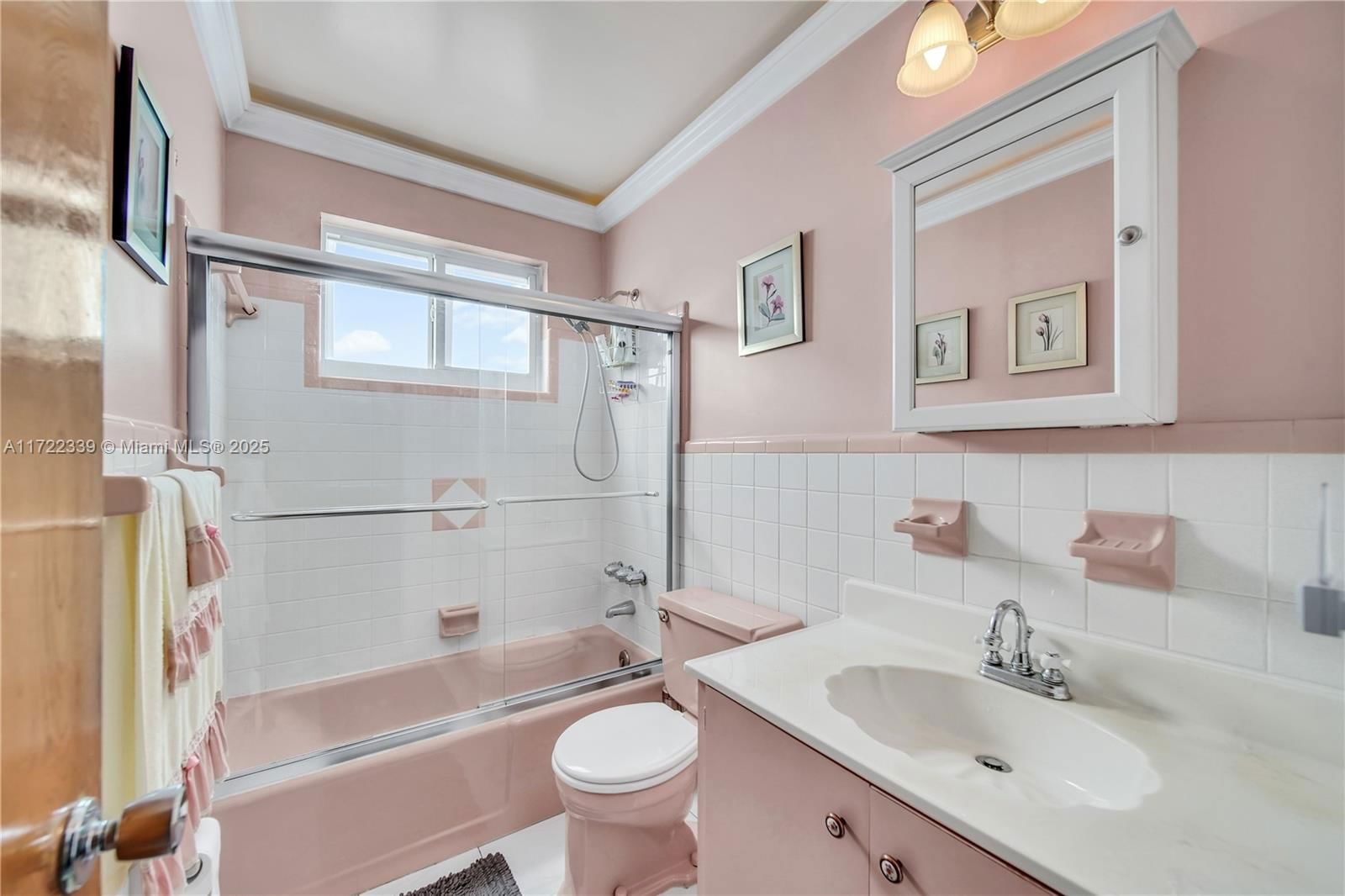 Real estate property located at 4448 37th Ave, Broward, Davis Isles Sec 5, Dania Beach, FL