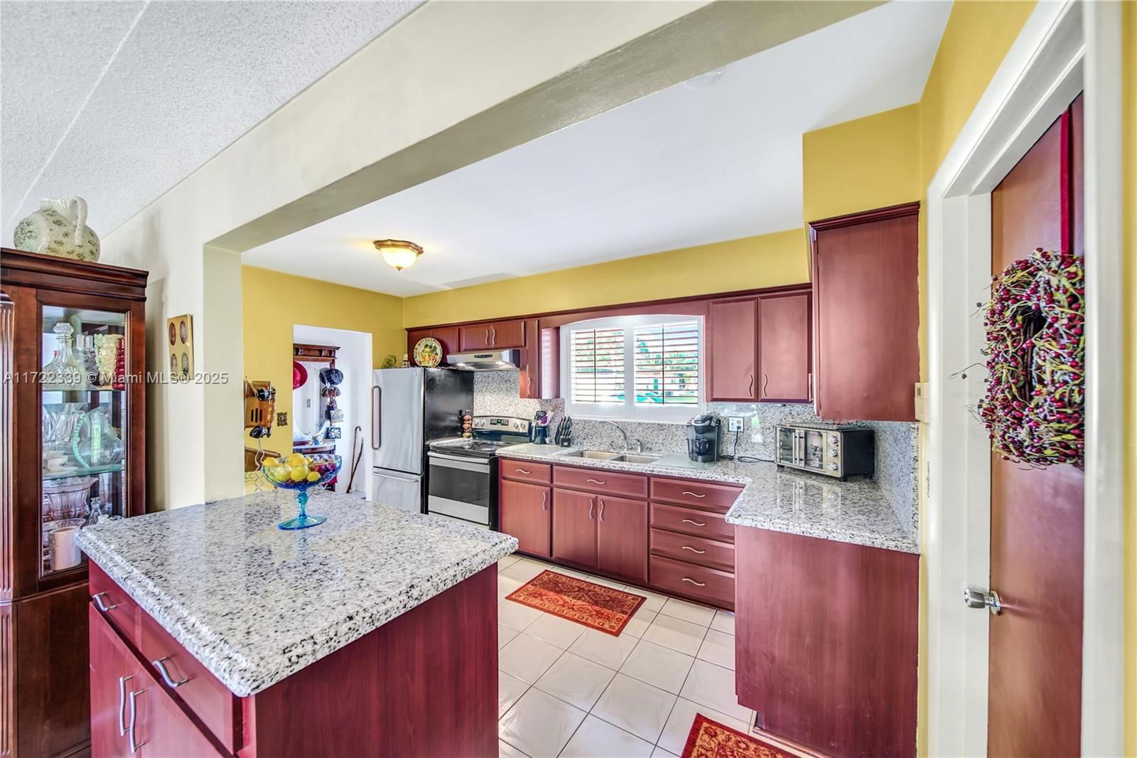 Real estate property located at 4448 37th Ave, Broward, Davis Isles Sec 5, Dania Beach, FL