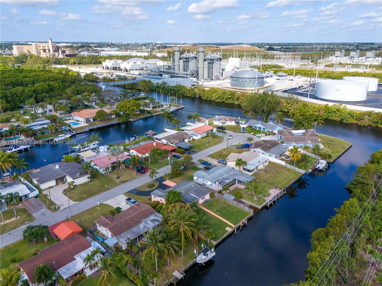 Real estate property located at 4448 37th Ave, Broward, Davis Isles Sec 5, Dania Beach, FL