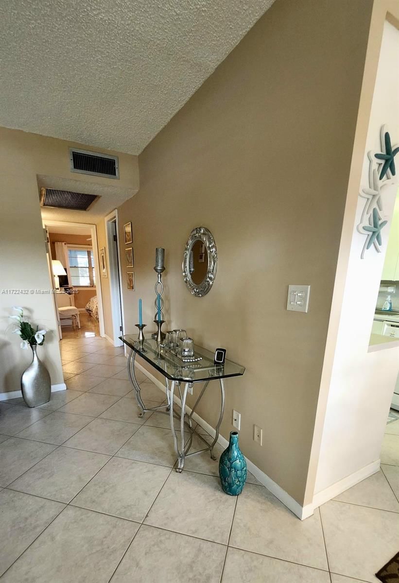 Real estate property located at 1076 Newport Q #1076, Broward, Newport Q Condo, Deerfield Beach, FL