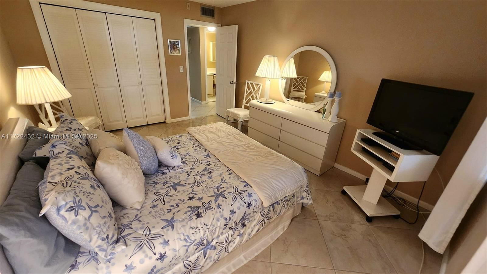 Real estate property located at 1076 Newport Q #1076, Broward, Newport Q Condo, Deerfield Beach, FL