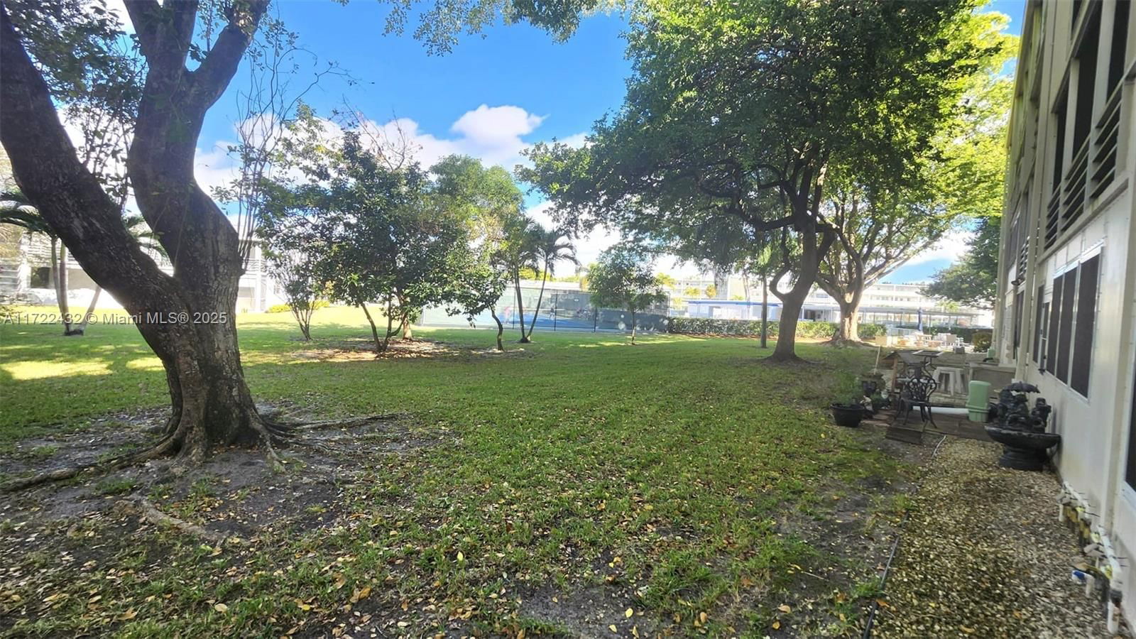 Real estate property located at 1076 Newport Q #1076, Broward, Newport Q Condo, Deerfield Beach, FL