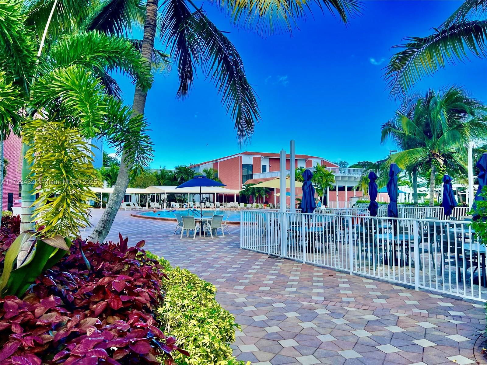 Real estate property located at 1076 Newport Q #1076, Broward, Newport Q Condo, Deerfield Beach, FL