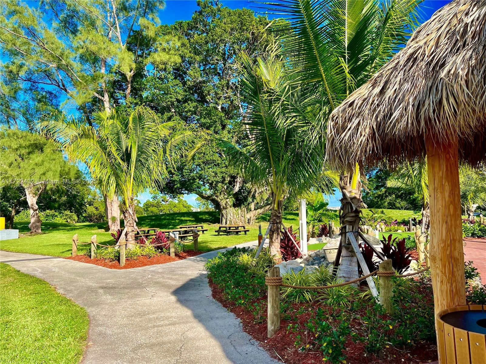 Real estate property located at 1076 Newport Q #1076, Broward, Newport Q Condo, Deerfield Beach, FL