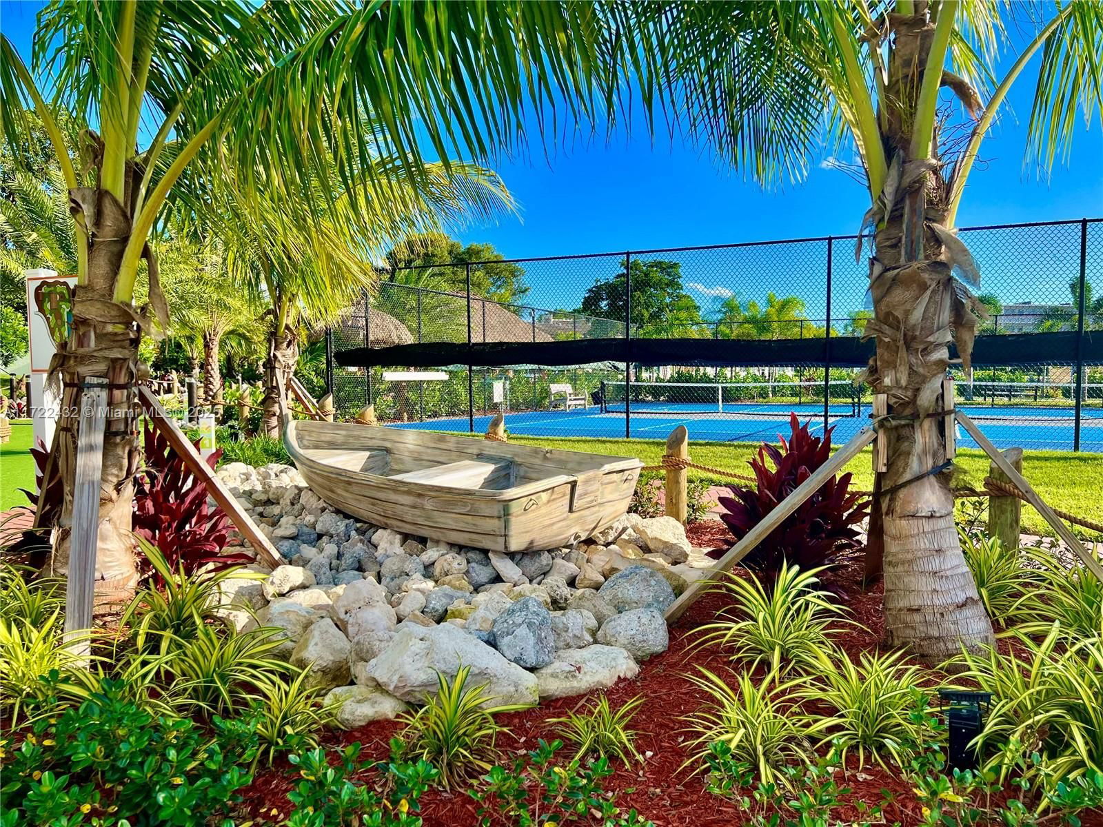 Real estate property located at 1076 Newport Q #1076, Broward, Newport Q Condo, Deerfield Beach, FL