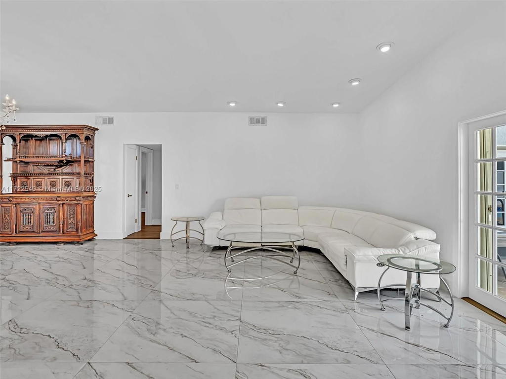 Real estate property located at 12904 Banyan Rd, Miami-dade, Venetian Sec Keystone Poi, North Miami, FL