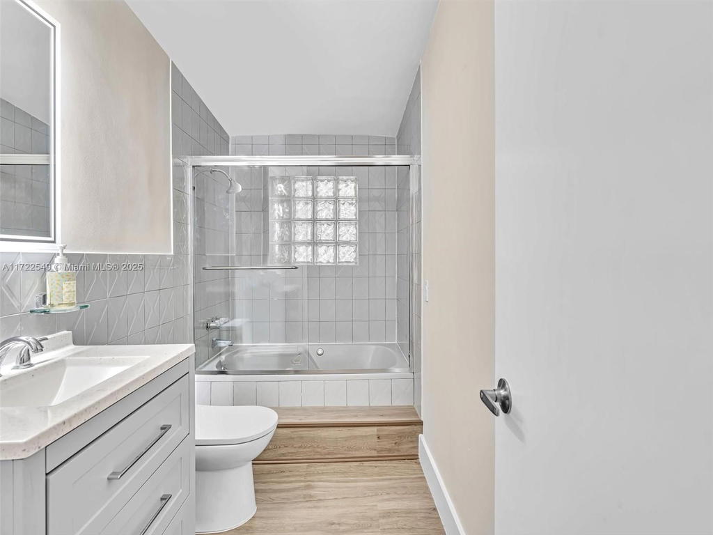 Real estate property located at 12904 Banyan Rd, Miami-dade, Venetian Sec Keystone Poi, North Miami, FL