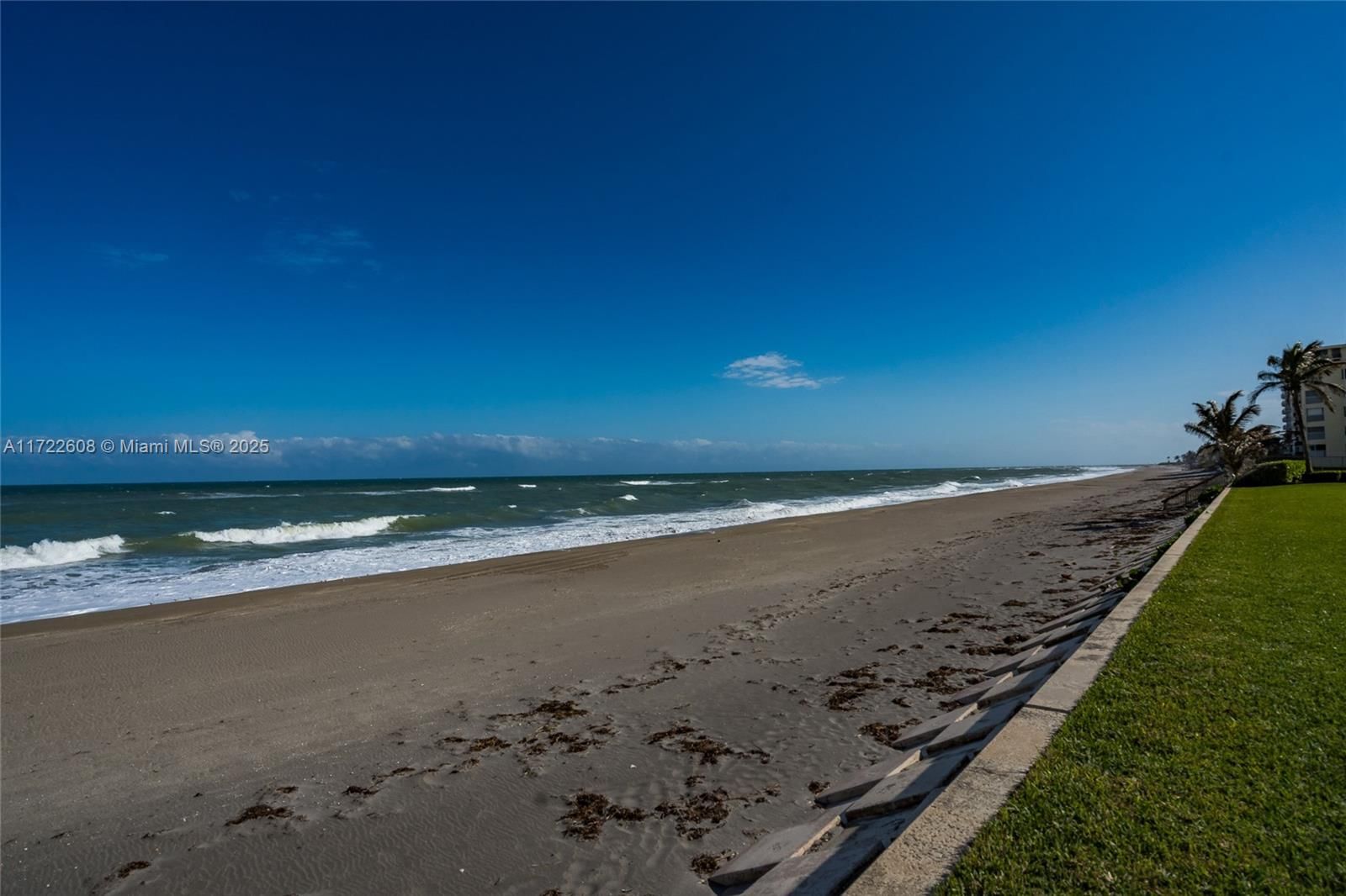 Real estate property located at 350 Beach Rd #204, Palm Beach, Island House Northeast Co, Tequesta, FL