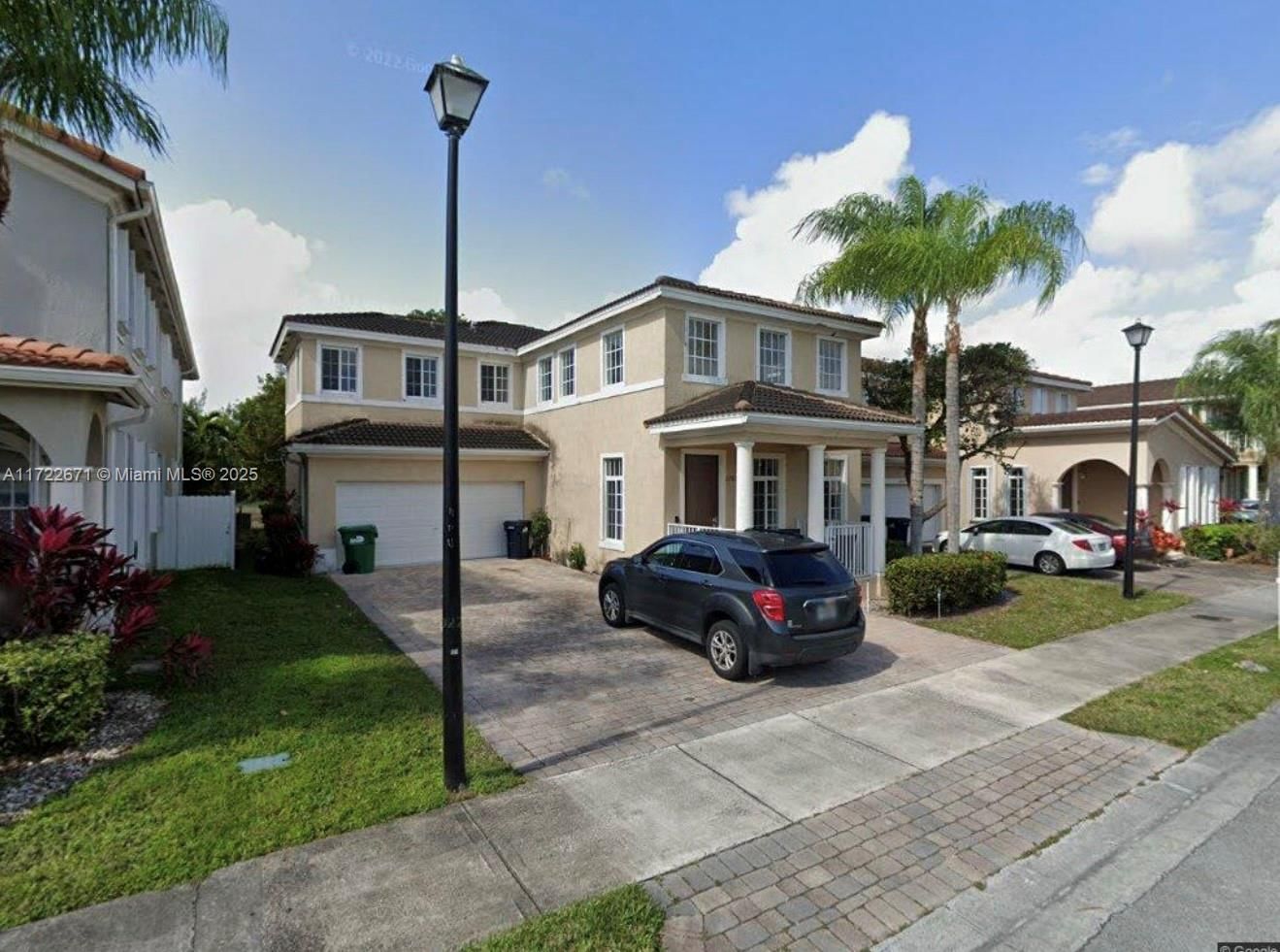 Real estate property located at 27650 143rd Ct, Miami-Dade, MANDARIN LAKES, Homestead, FL