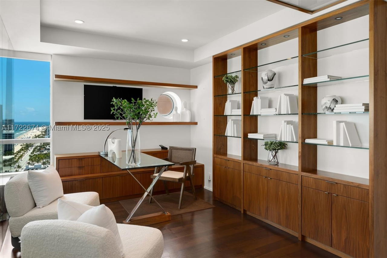 Real estate property located at 1 Fort Lauderdale Beach Blvd #2102, Broward, Ritz-carlton, Fort Lauderdale, FL