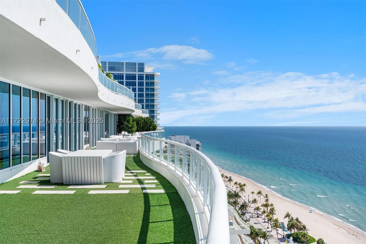 Real estate property located at 1 Fort Lauderdale Beach Blvd #2102, Broward, Ritz-carlton, Fort Lauderdale, FL