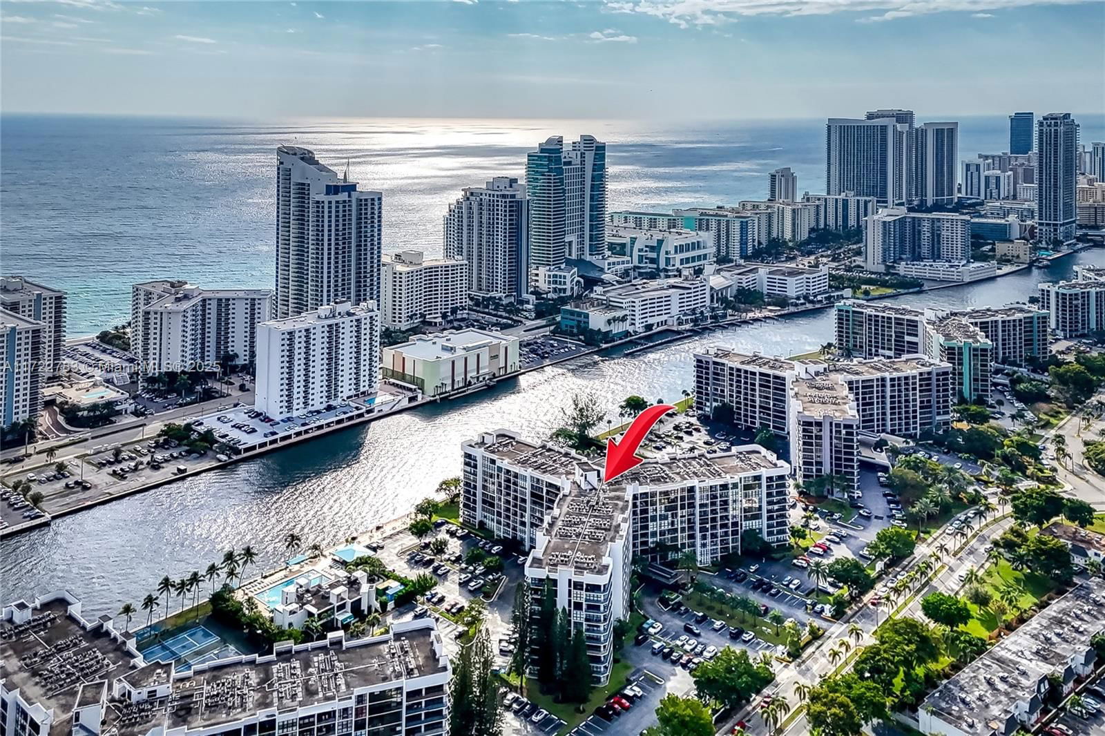 Real estate property located at 800 Parkview Dr #316, Broward, Oceanview Park Condo, Hallandale Beach, FL
