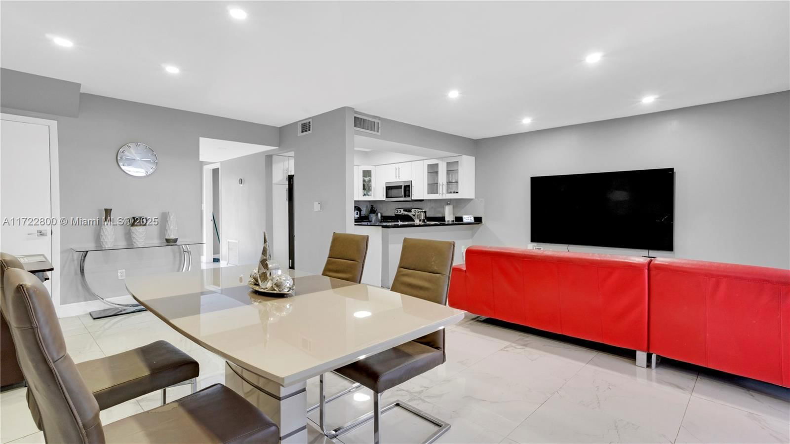 Real estate property located at 7025 3rd Ct, Miami-dade, 2nd Addn To Palm Springs, Hialeah, FL