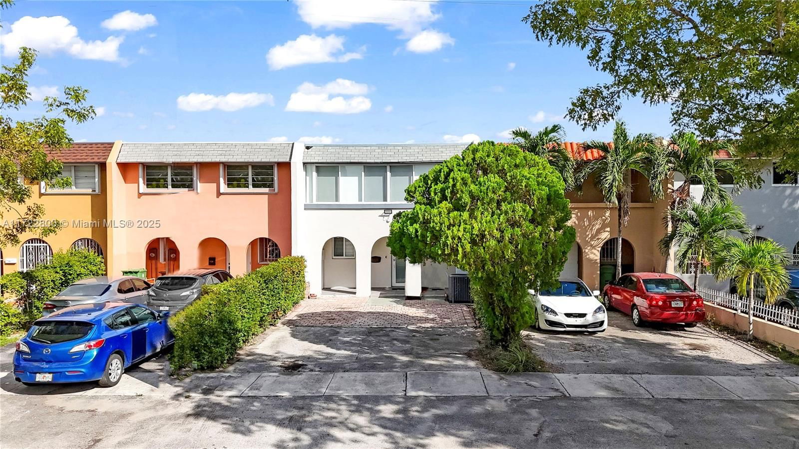 Real estate property located at 7025 3rd Ct, Miami-dade, 2nd Addn To Palm Springs, Hialeah, FL