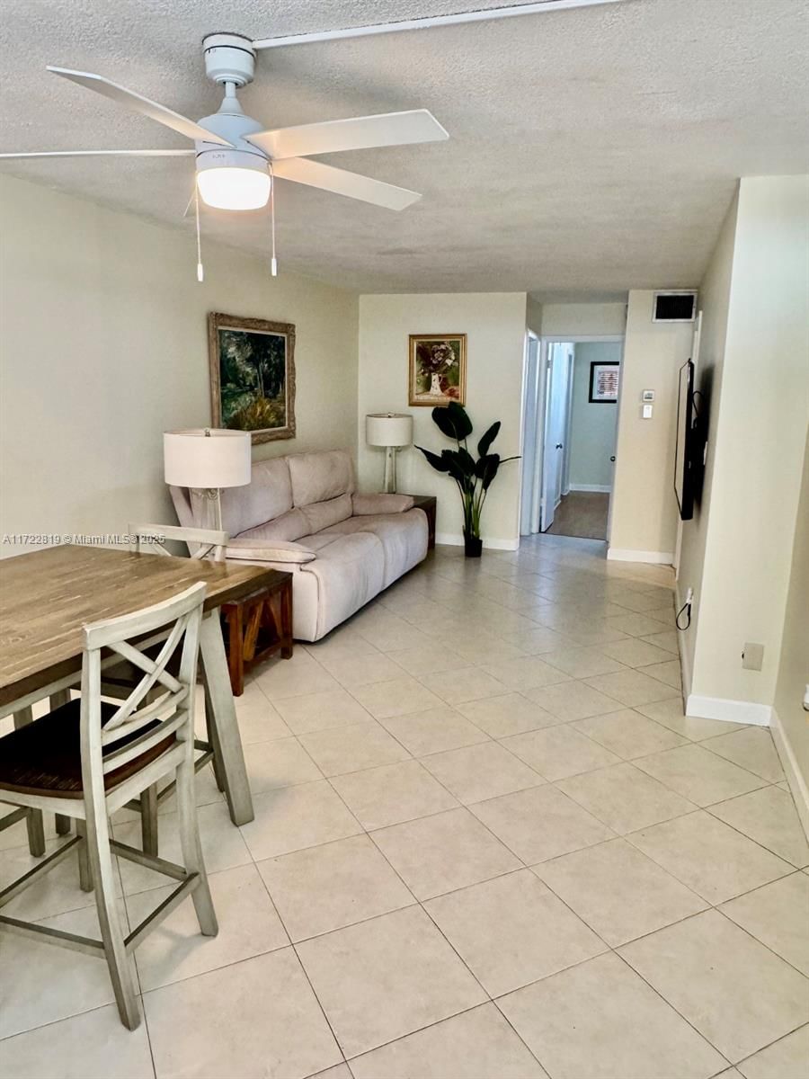 Real estate property located at 108 Paradise Harbour Blvd #507, Palm Beach, Paradise Villas Condo, North Palm Beach, FL