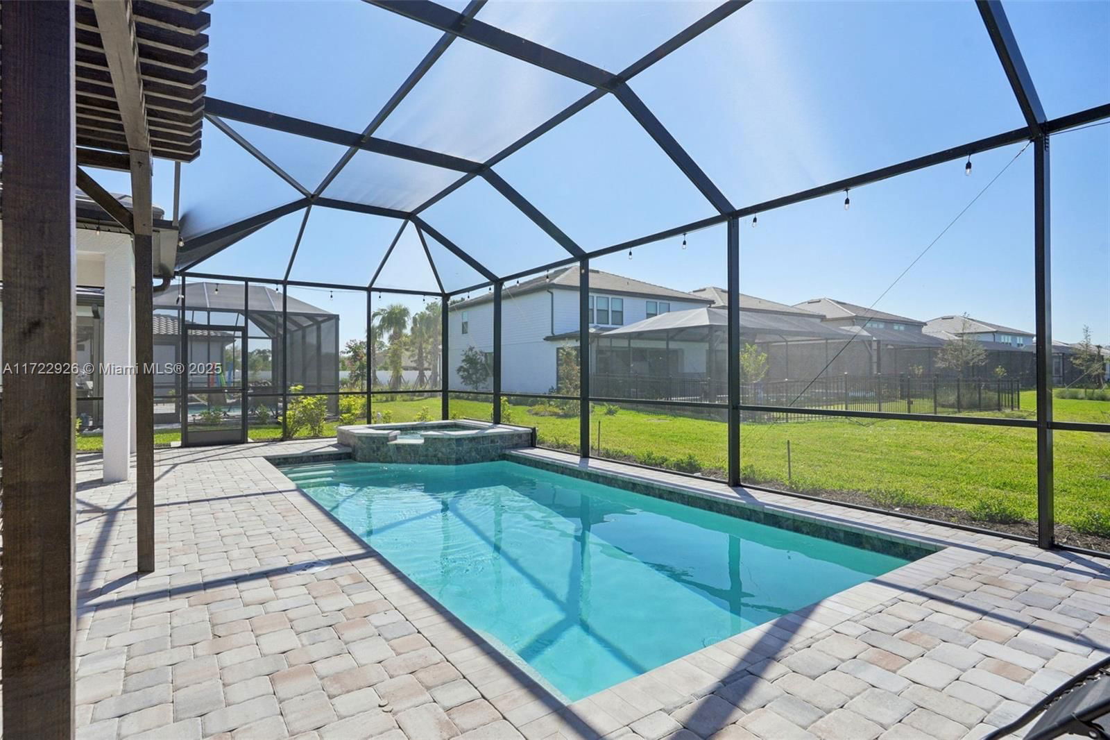 Real estate property located at 11162 addison lake cir, Lee, Fort Myers, Fort Myers, FL