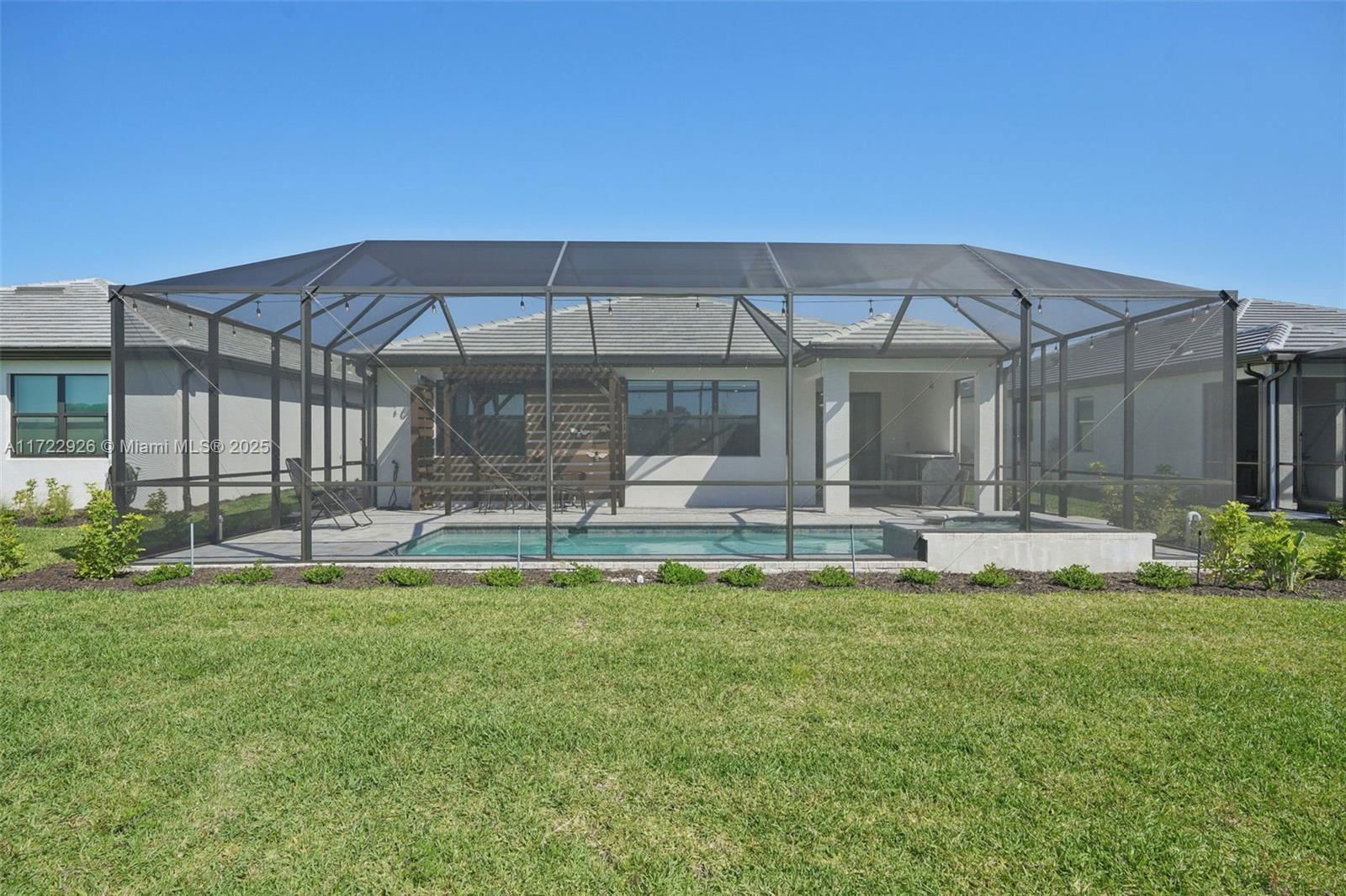 Real estate property located at 11162 addison lake cir, Lee, Fort Myers, Fort Myers, FL