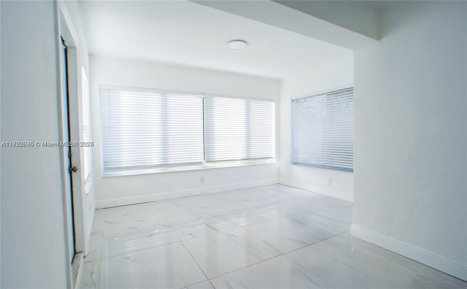 Real estate property located at 3220 4th Ct, Broward, Browardale, Lauderhill, FL