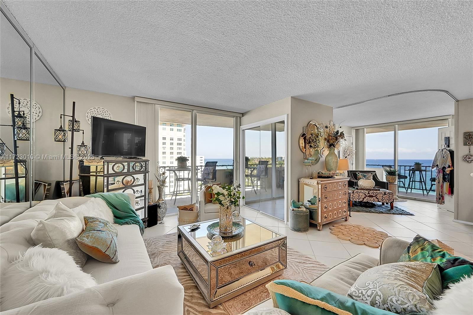 Real estate property located at 2000 Ocean Blvd #8D, Broward, Royal Coast Condo, Lauderdale By The Sea, FL
