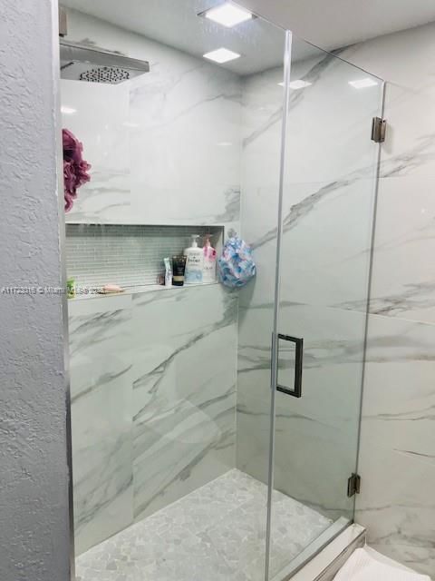 Real estate property located at 1719 56th Ter #608, Miami-dade, Villa 56 Condo, Hialeah, FL
