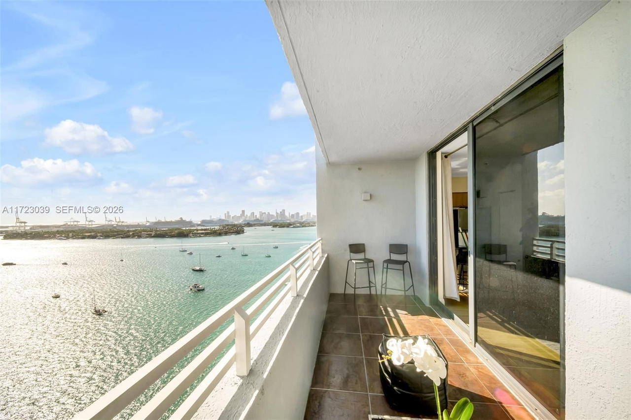 Real estate property located at 1330 West Ave #1904, Miami-dade, The Waverly At South Beac, Miami Beach, FL