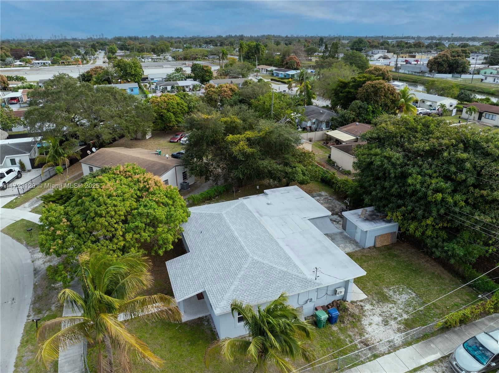Real estate property located at 2830 156th St, Miami-dade, Golden Highlands Est, Miami Gardens, FL