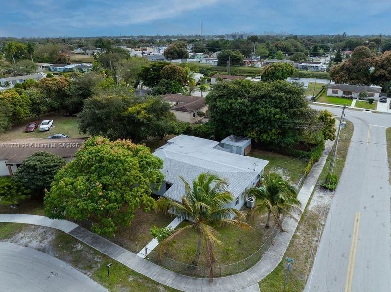 Real estate property located at 2830 156th St, Miami-dade, Golden Highlands Est, Miami Gardens, FL