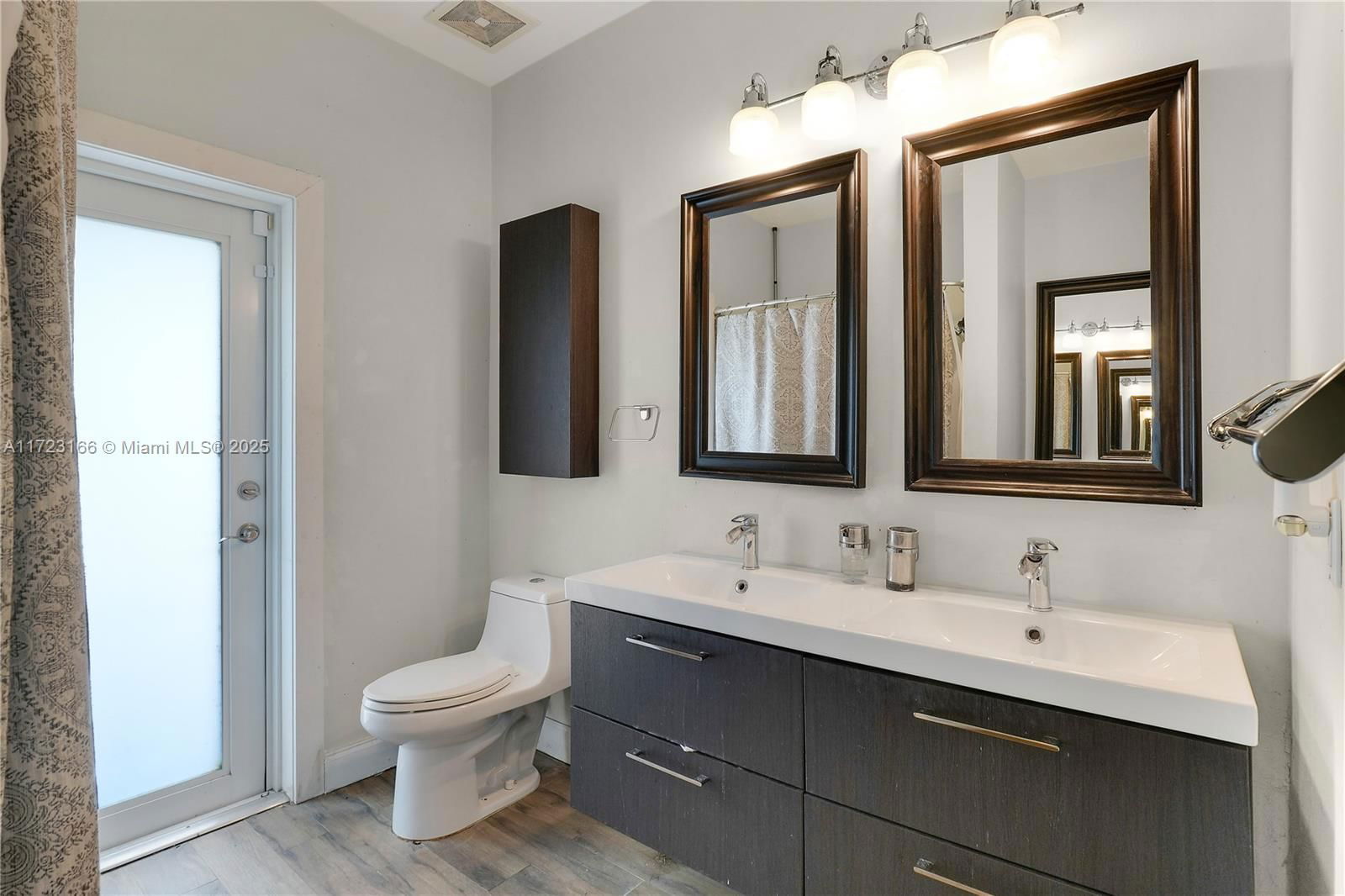 Real estate property located at 8715 81st St, Miami-dade, Cypress Cove Estates Sec, Miami, FL