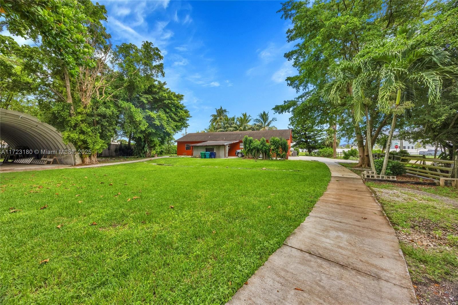 Real estate property located at 22150 132nd Ave, Miami-dade, Redland, Miami, FL