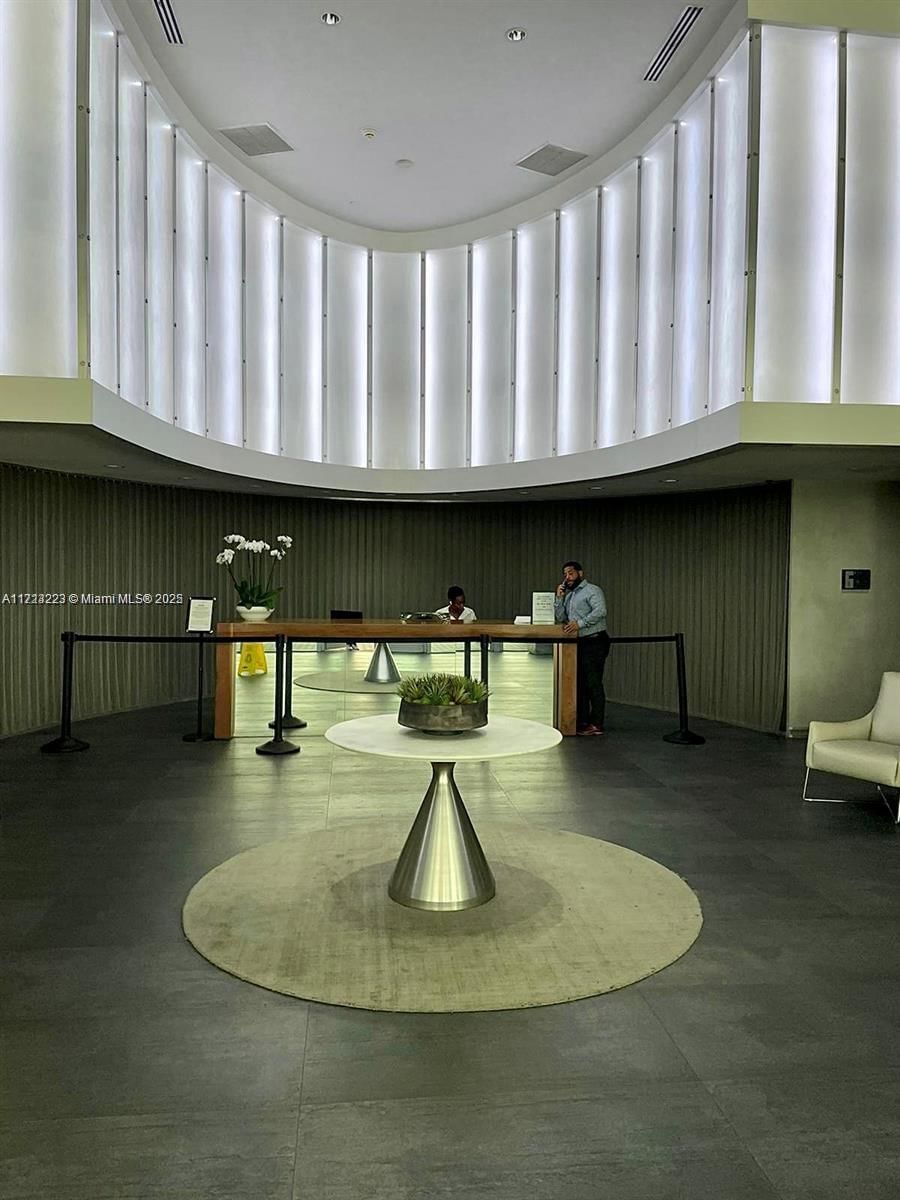 Real estate property located at 90 3rd St #3014, Miami-dade, Ivy Condo, Miami, FL