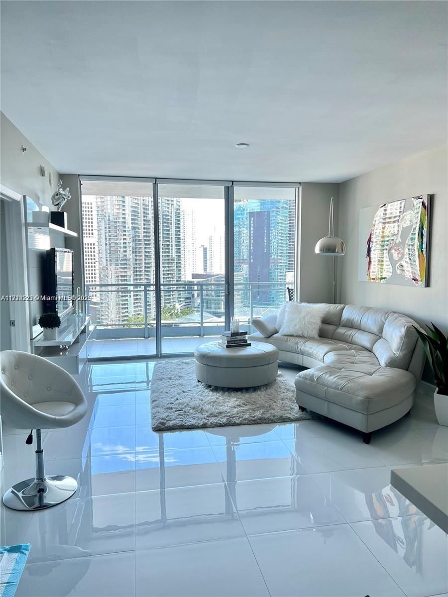 Real estate property located at 90 3rd St #3014, Miami-dade, Ivy Condo, Miami, FL