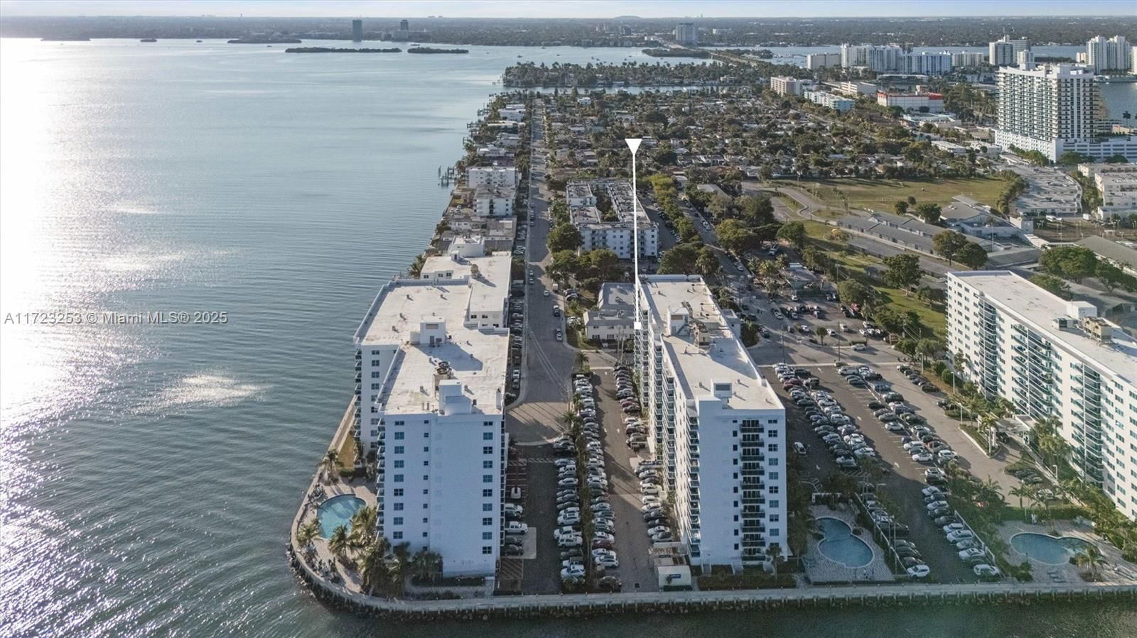 Real estate property located at 7501 Treasure Dr #8R, Miami-dade, Treasures On The Bay Ii C, North Bay Village, FL
