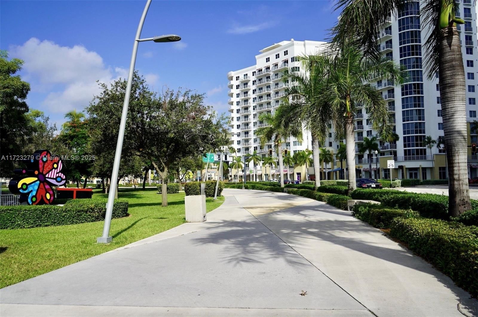 Real estate property located at 1830 Radius Dr #421, Broward, Radius Condo, Hollywood, FL