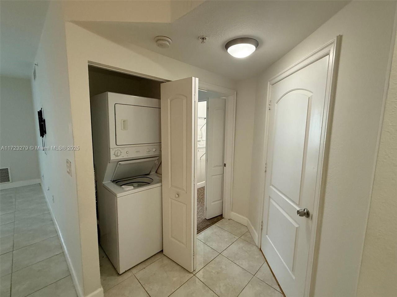 Real estate property located at 1830 Radius Dr #421, Broward, Radius Condo, Hollywood, FL