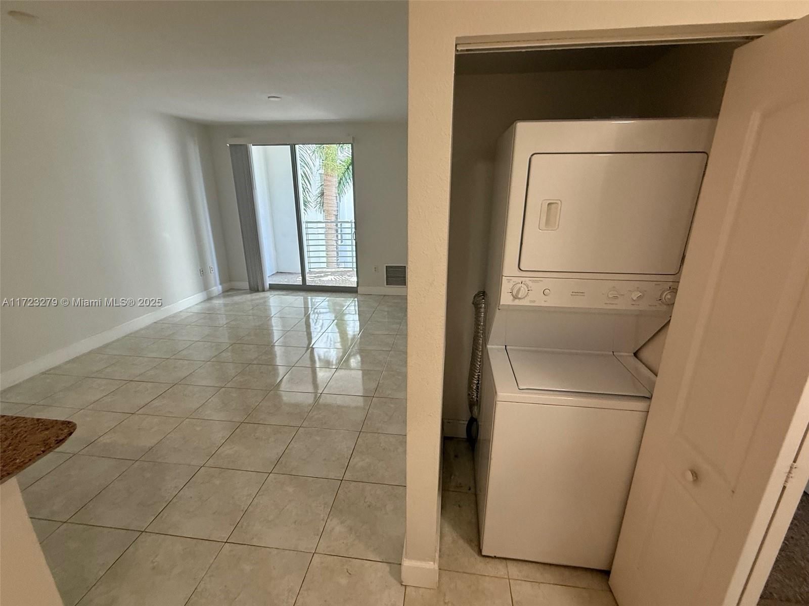 Real estate property located at 1830 Radius Dr #421, Broward, Radius Condo, Hollywood, FL