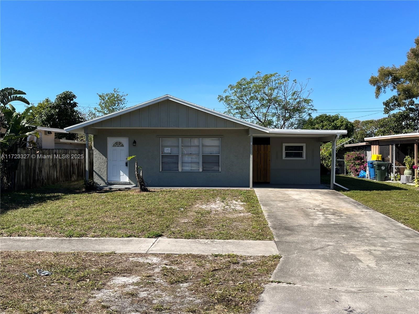 Real estate property located at 217 Fleming Ave, Palm Beach, Greenacres 2, Green Acres, FL