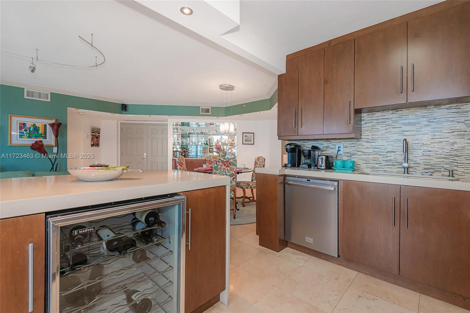 Real estate property located at 6301 Collins Ave #2608, Miami-dade, La Gorce Palace Condo, Miami Beach, FL