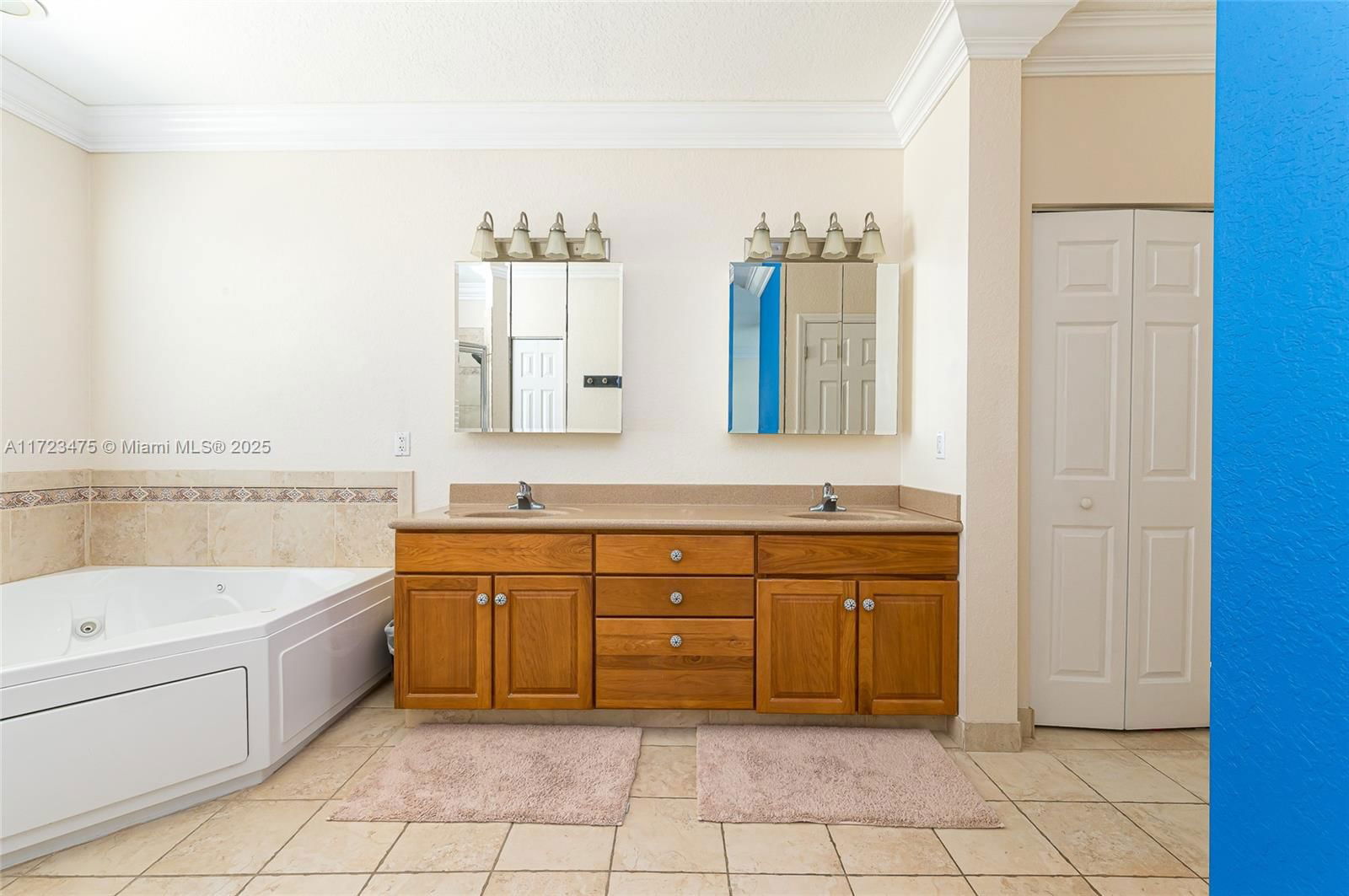 Real estate property located at 208 15th St, Broward, St James Park North, Dania Beach, FL