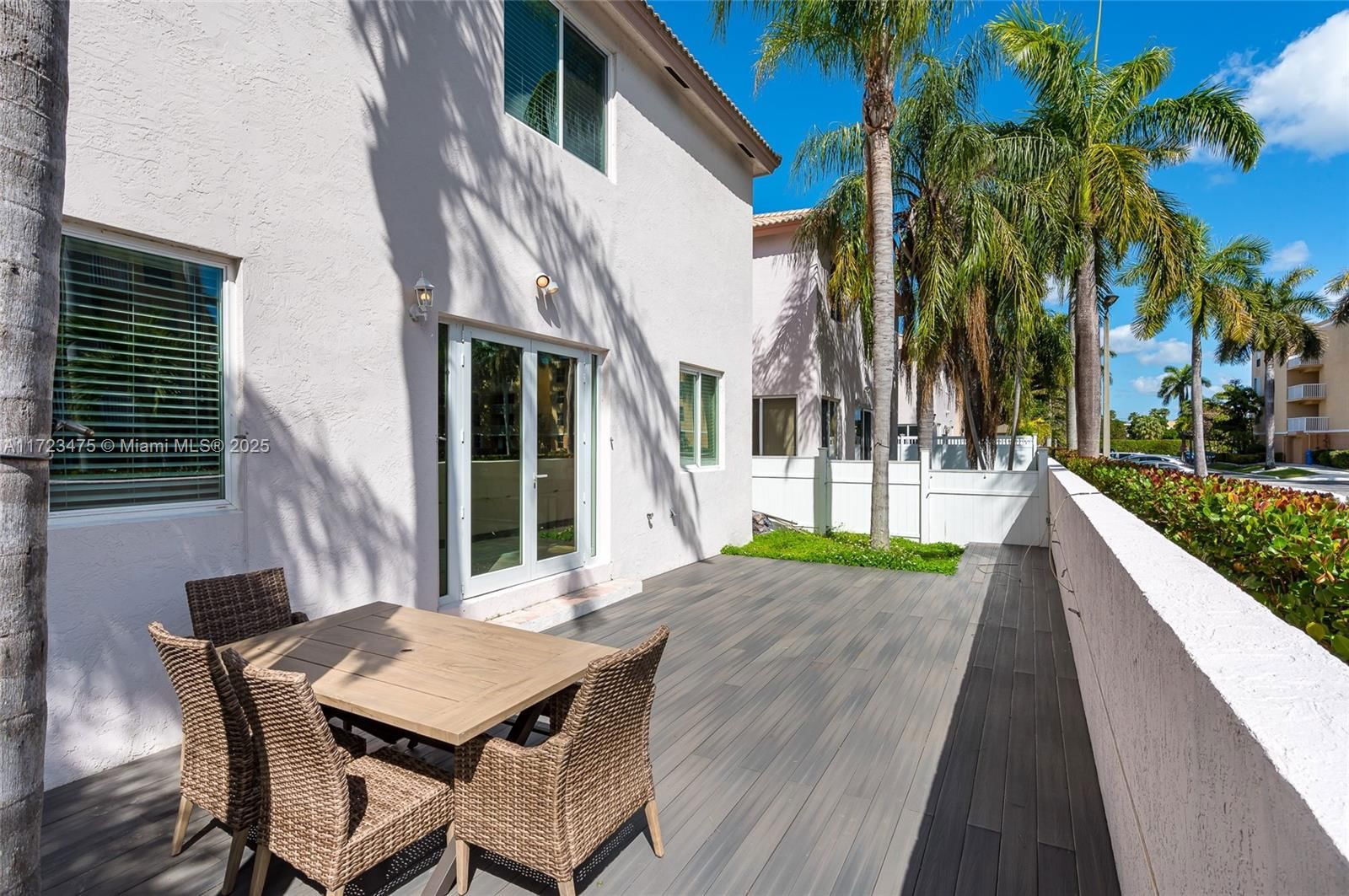 Real estate property located at 208 15th St, Broward, St James Park North, Dania Beach, FL
