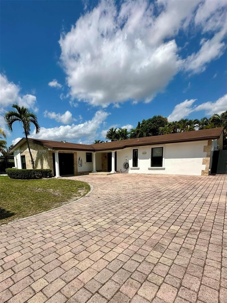 Real estate property located at 12135 Bird Rd, Miami-dade, Southern Ests 2nd Addn, Miami, FL