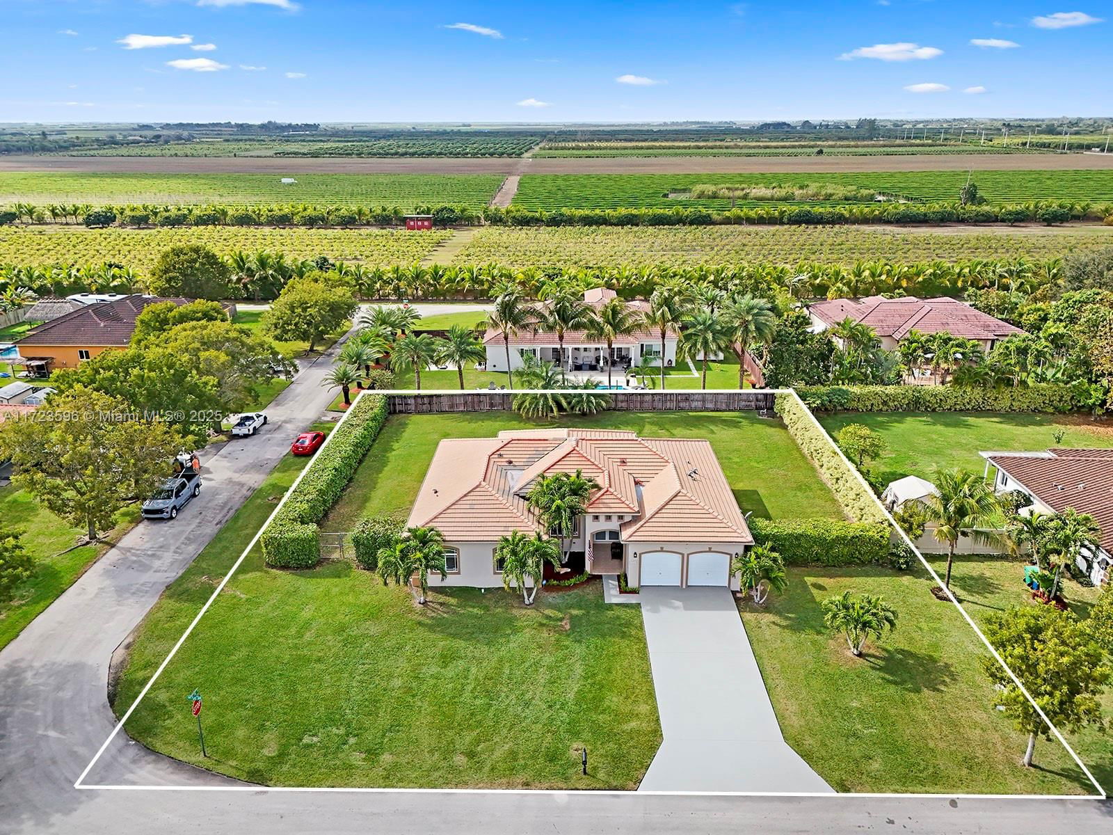 Real estate property located at 32364 205th Ave, Miami-dade, Emerald Greens Sub, Homestead, FL