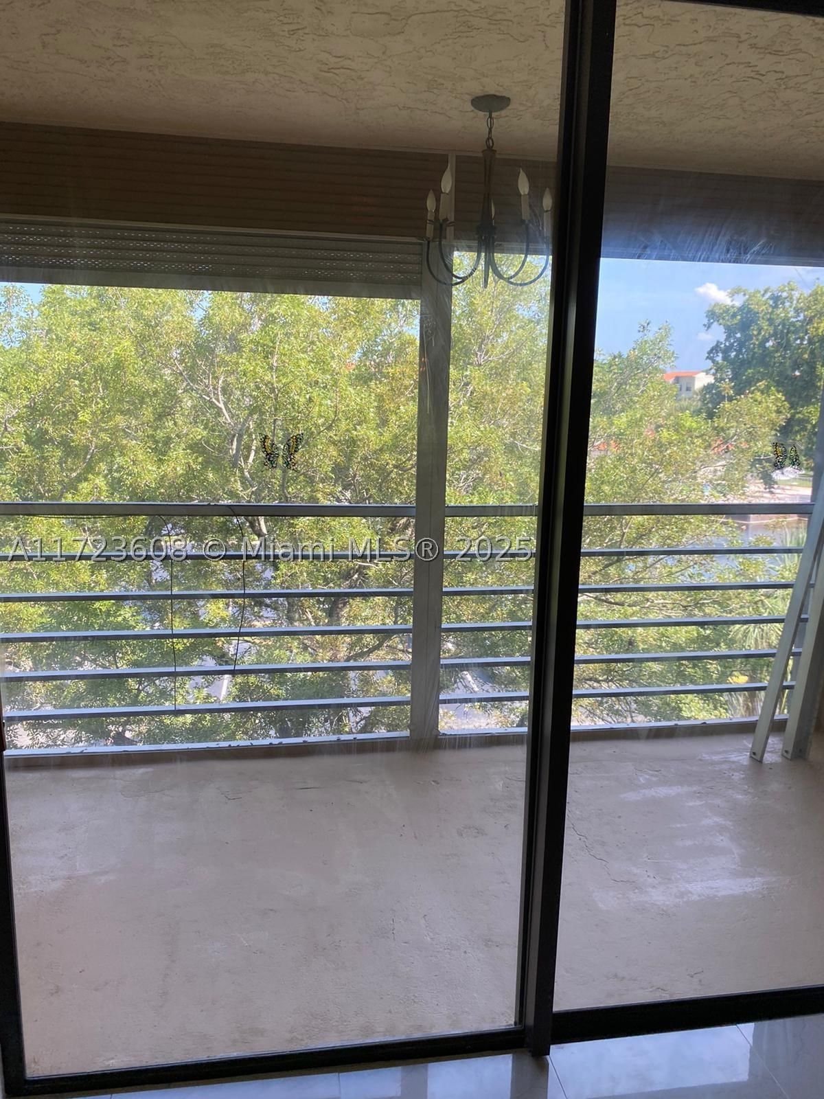 Real estate property located at 1800 81st Ave #1407, Broward, Courtyards Of Broward Con, North Lauderdale, FL