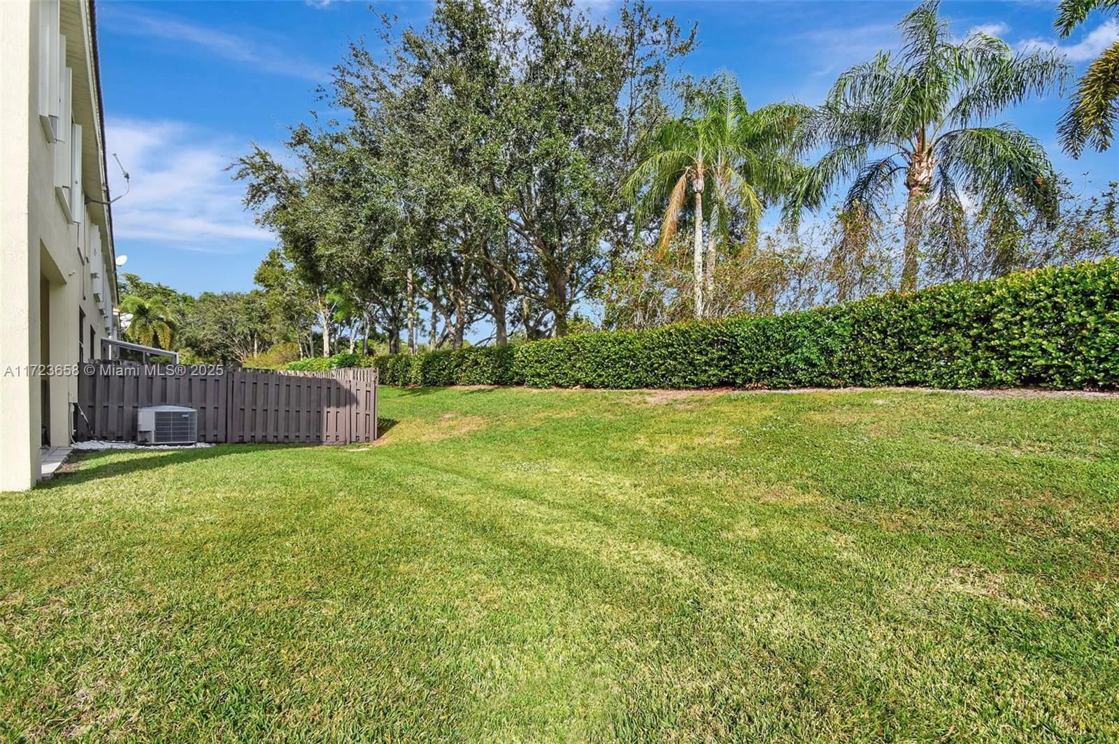 Real estate property located at 8060 Briantea Dr #8060, Palm Beach, Melrose Pud Verona Lakes, Boynton Beach, FL