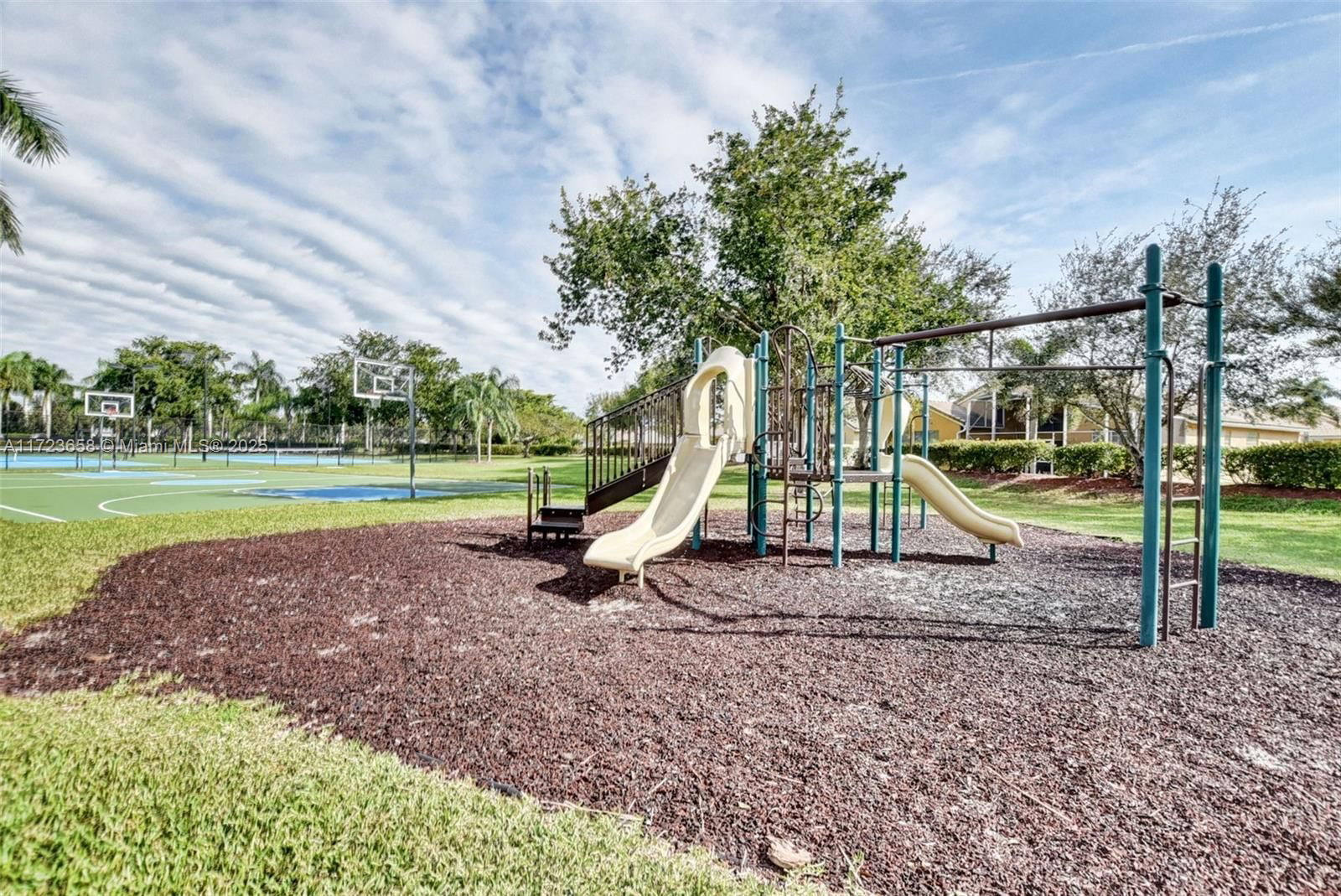 Real estate property located at 8060 Briantea Dr #8060, Palm Beach, Melrose Pud Verona Lakes, Boynton Beach, FL
