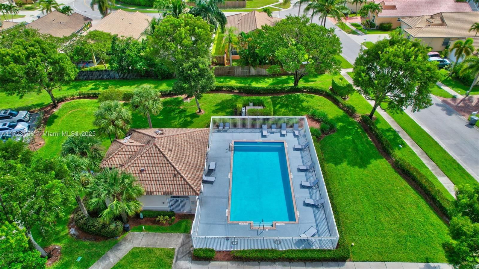 Real estate property located at 8060 Briantea Dr #8060, Palm Beach, Melrose Pud Verona Lakes, Boynton Beach, FL