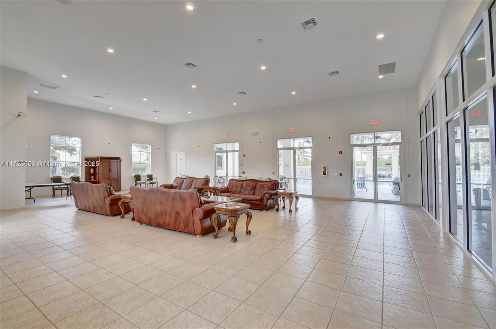 Real estate property located at 8060 Briantea Dr #8060, Palm Beach, Melrose Pud Verona Lakes, Boynton Beach, FL