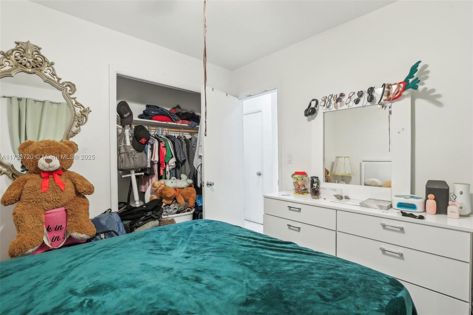 Real estate property located at 2406 67th St, Miami-dade, Elizabeth Park, Miami, FL