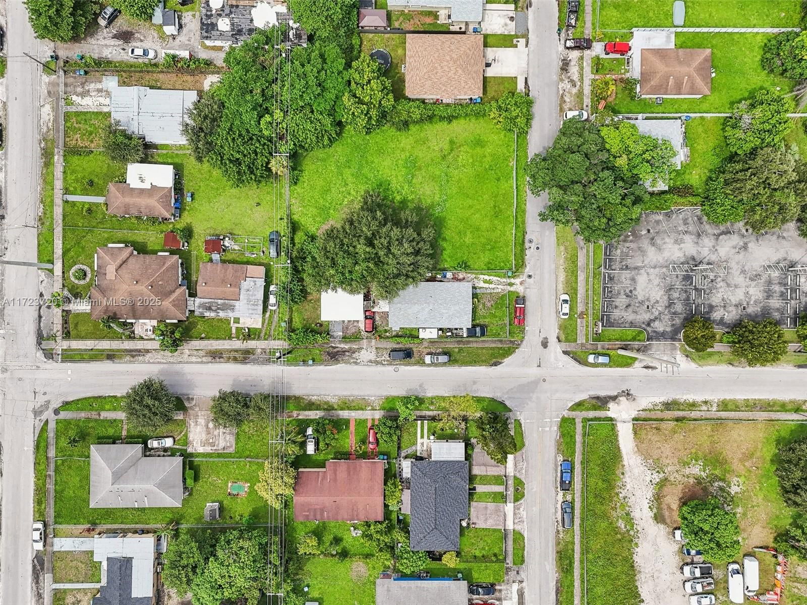 Real estate property located at 2406 67th St, Miami-dade, Elizabeth Park, Miami, FL