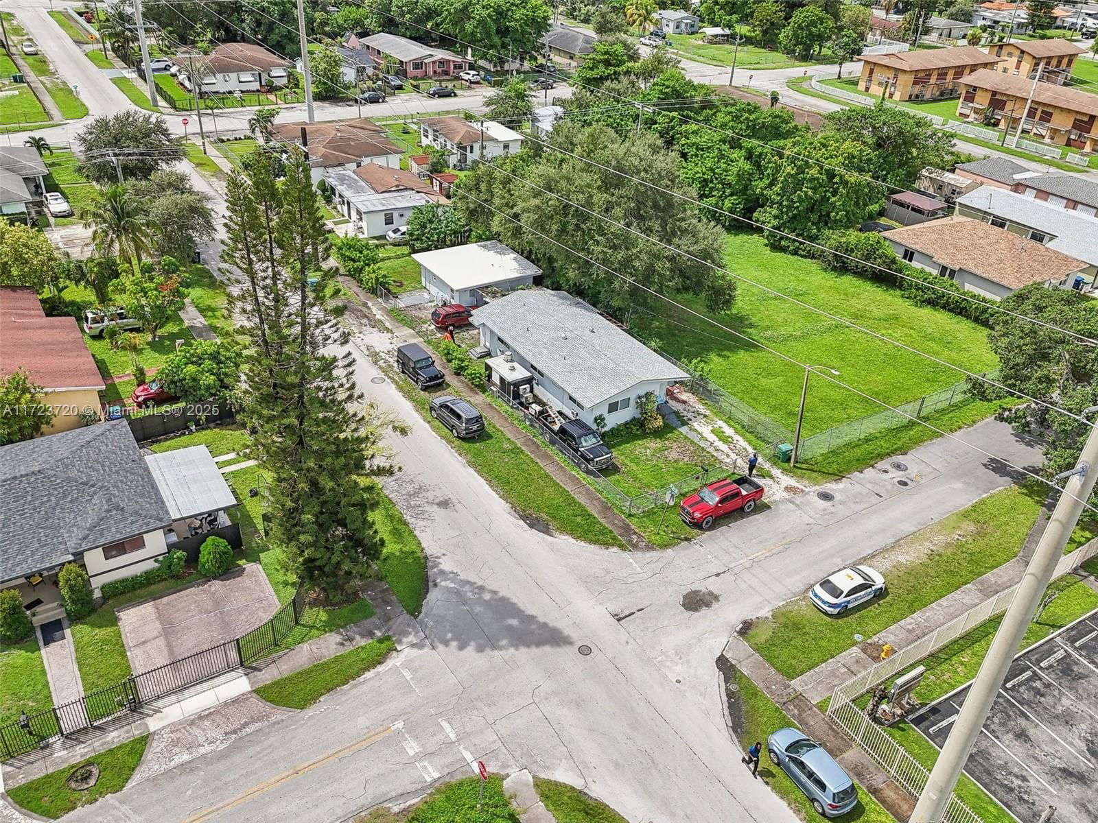 Real estate property located at 2406 67th St, Miami-dade, Elizabeth Park, Miami, FL